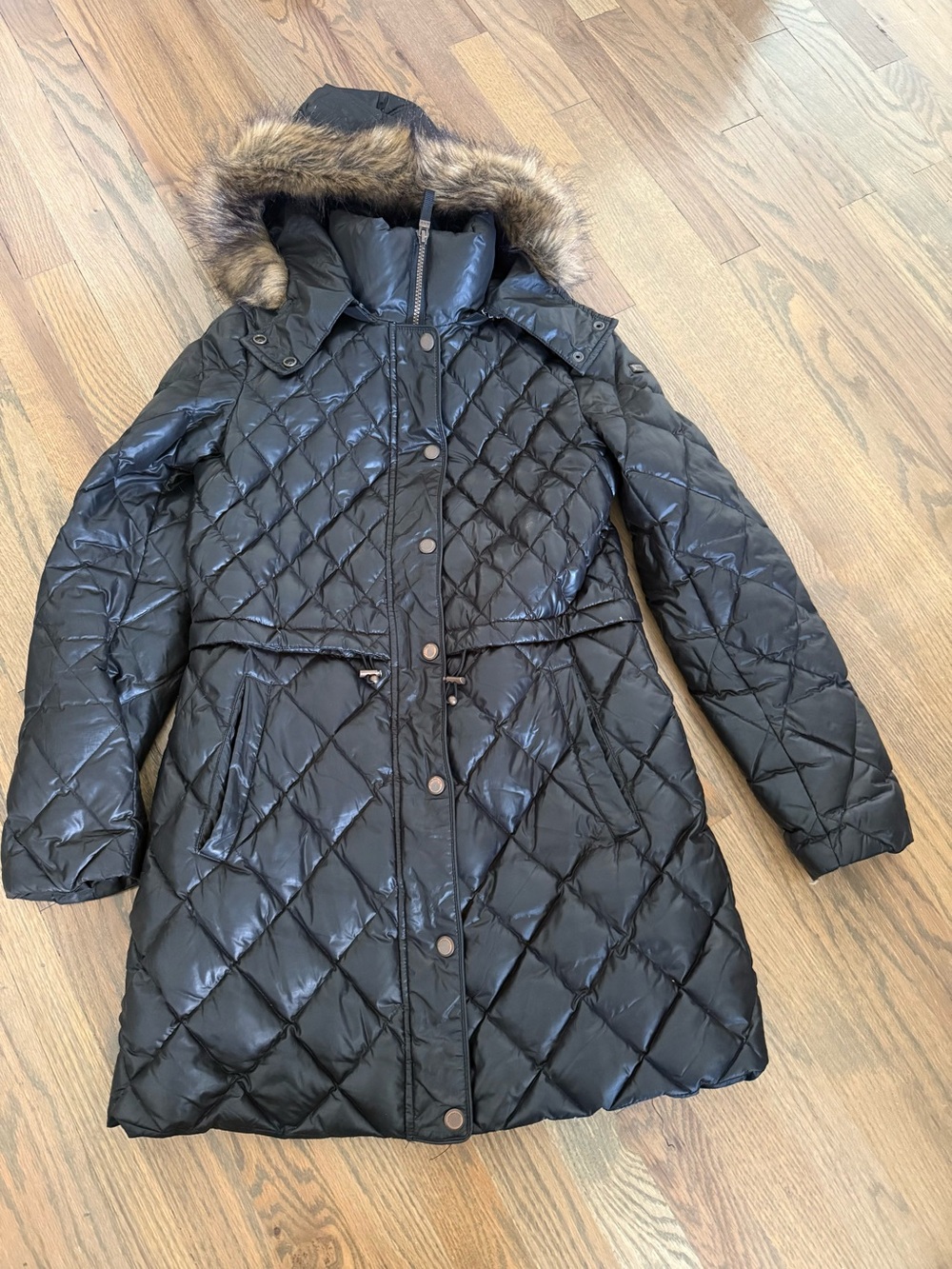 Wonens’ Marc New York Black Quilted Hooded Puffer Coat with Faux Fur Trim